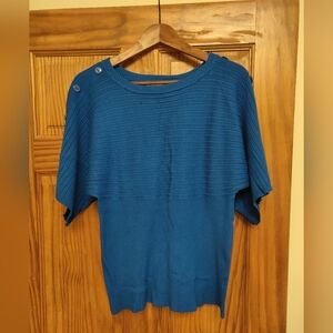 Joseph A. Vibrant Blue Ribbed Short-Sleeve Sweater with Shoulder Buttons